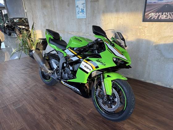 KAWASAKI NINJA ZX-6R 